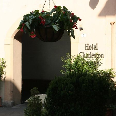 Hotel Charleston Spoleto Kültér fotó
